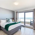 Sea Spray B303 By Ctha